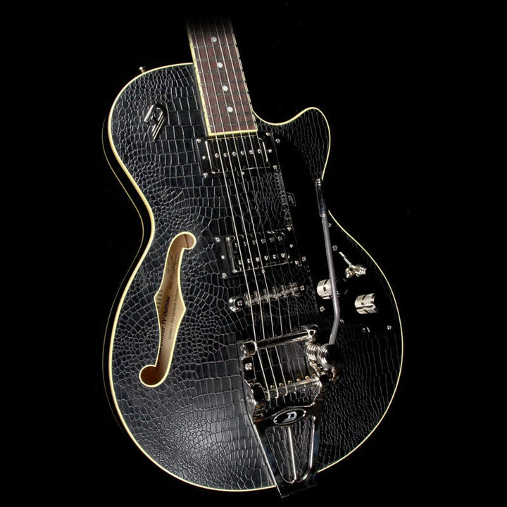 Duesenberg Starplayer TV Outlaw Black Alligator Tolex