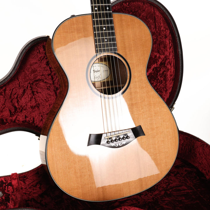 Taylor Custom Shop Grand Concert 12-Fret Western Red Cedar and Laurelwood 2015