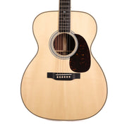 Martin Custom Shop M Acoustic-Electric 28 Style Adirondack Spruce and Indian Rosewood 2023