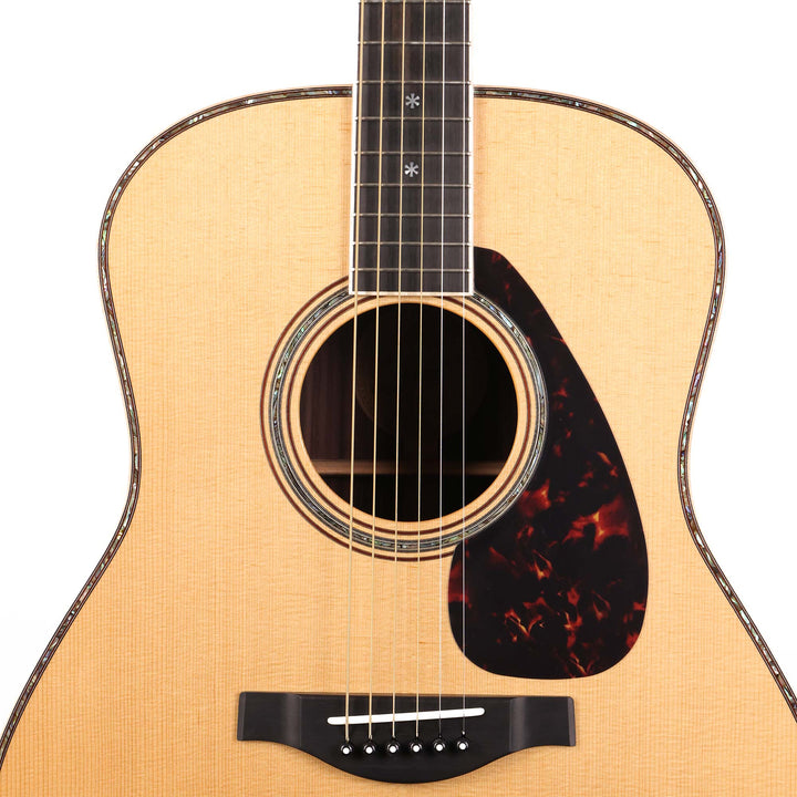 Yamaha LL36R Acoustic Guitar Natural