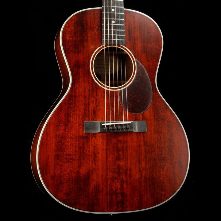 Eastman E1OOSS-LTD Acoustic Classic Satin