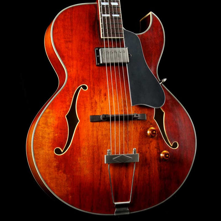 Eastman T49/V Archtop Antique Amber