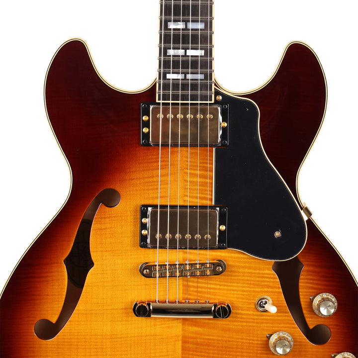 Yamaha SA2200 Semi-Hollow Violin Sunburst