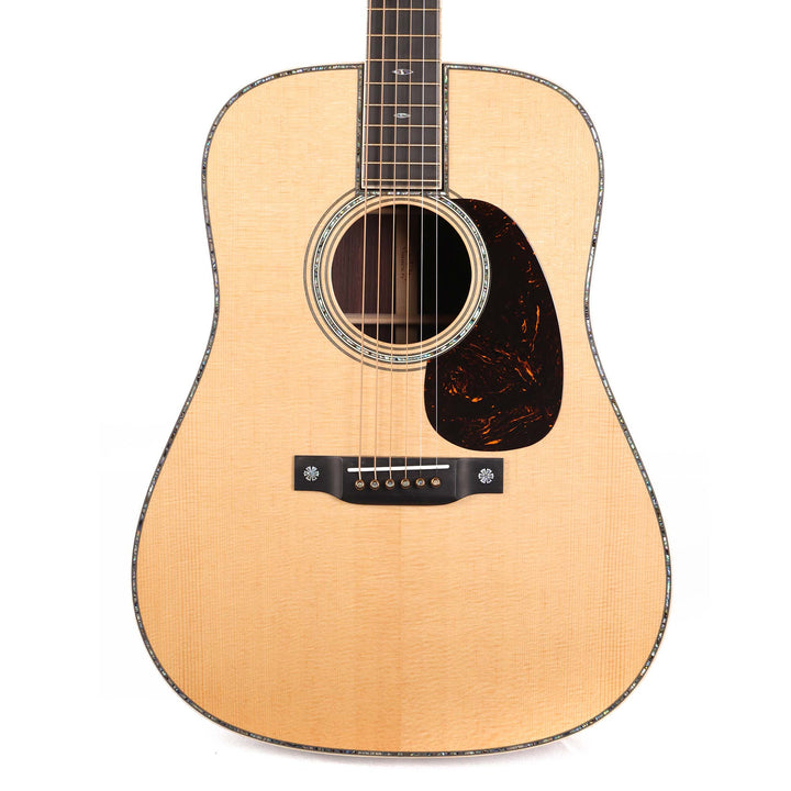 Martin D-42 Modern Deluxe Acoustic Guitar Natural