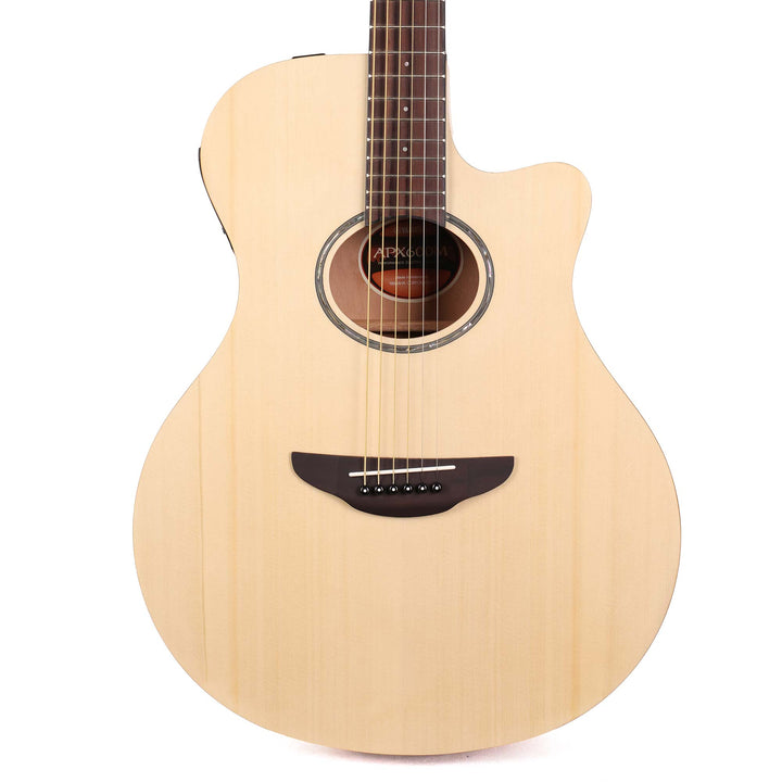 Yamaha APX600M Thinline Acoustic-Electric Natural