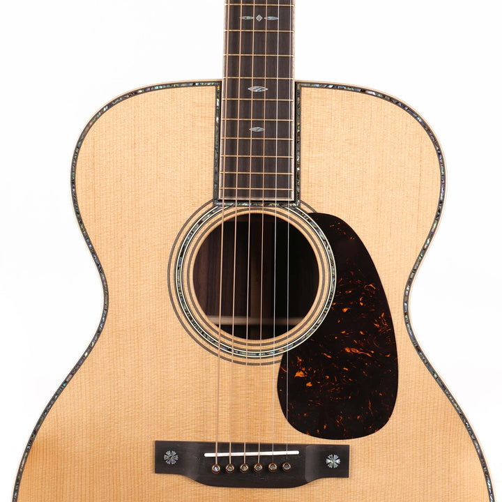 Martin 000-42 Modern Deluxe Acoustic Natural