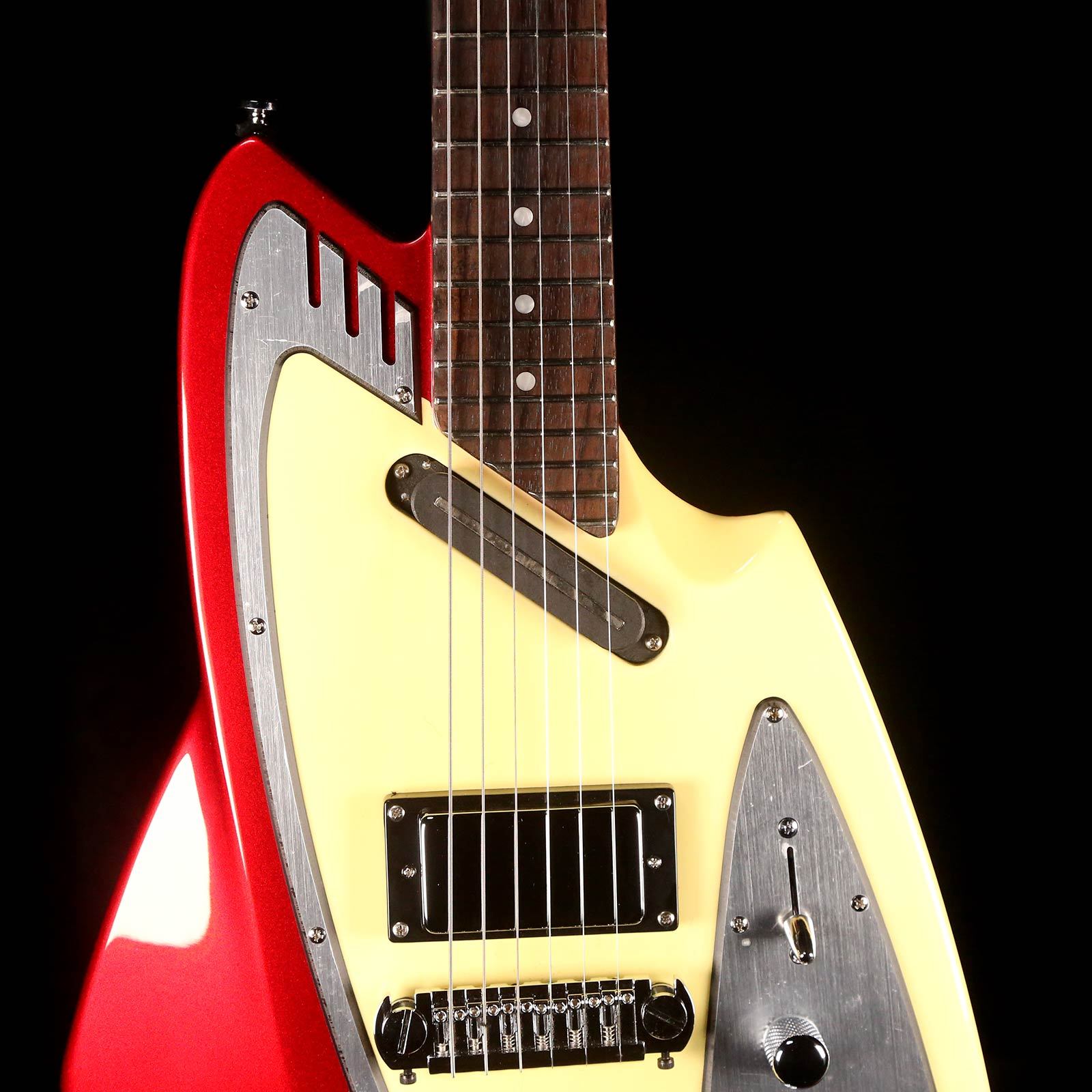 Eastwood Backlund Model 100 Red with Case | The Music Zoo