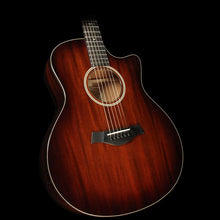 Taylor 526ce All-Mahogany Grand Symphony Acoustic