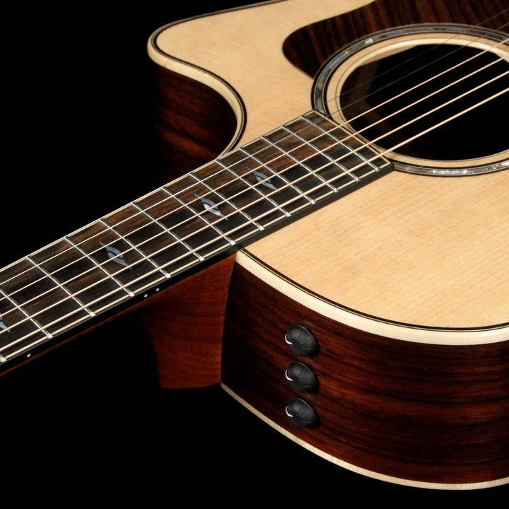 Taylor 814ce V-Class Grand Auditorium Acoustic-Electric Natural