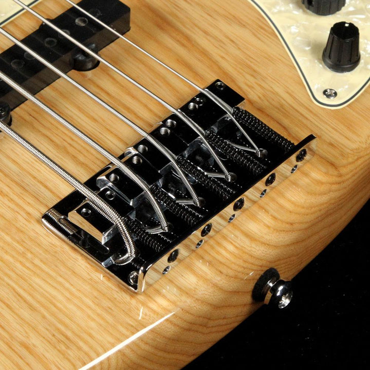 Sire Guitars Marcus Miller P7 5-String Swamp Ash Natural