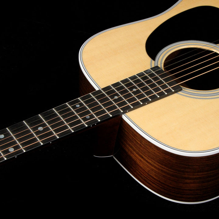 Martin D-28 Dreadnought Natural 2015