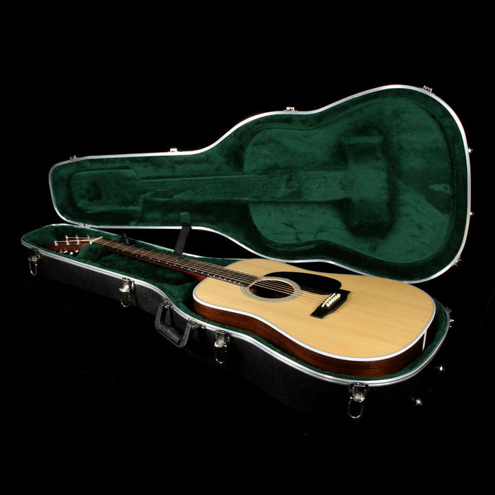 Martin D-28 Dreadnought Natural 2015