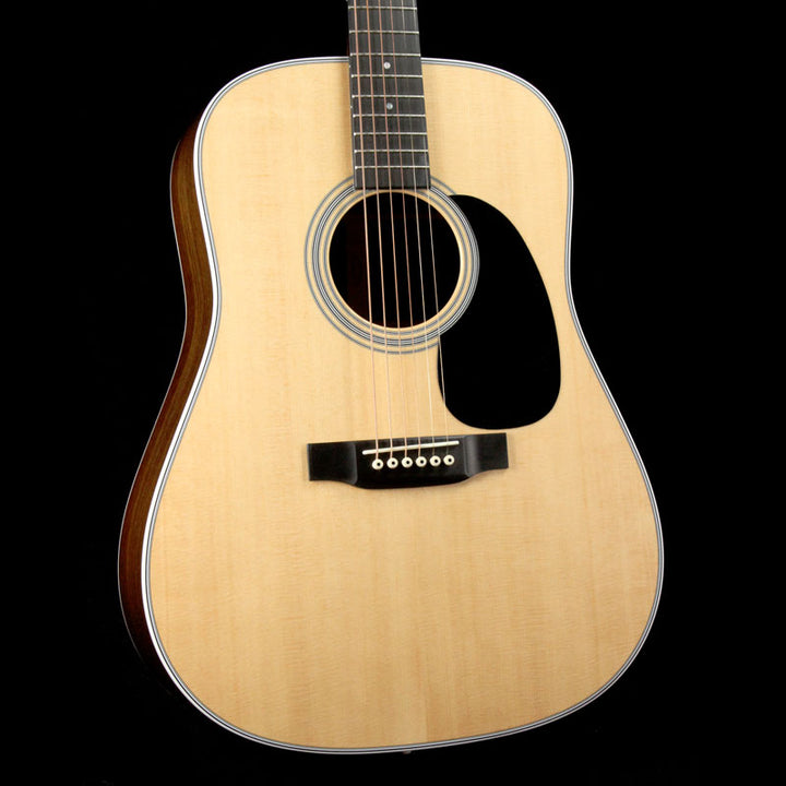 Martin D-28 Dreadnought Natural 2015