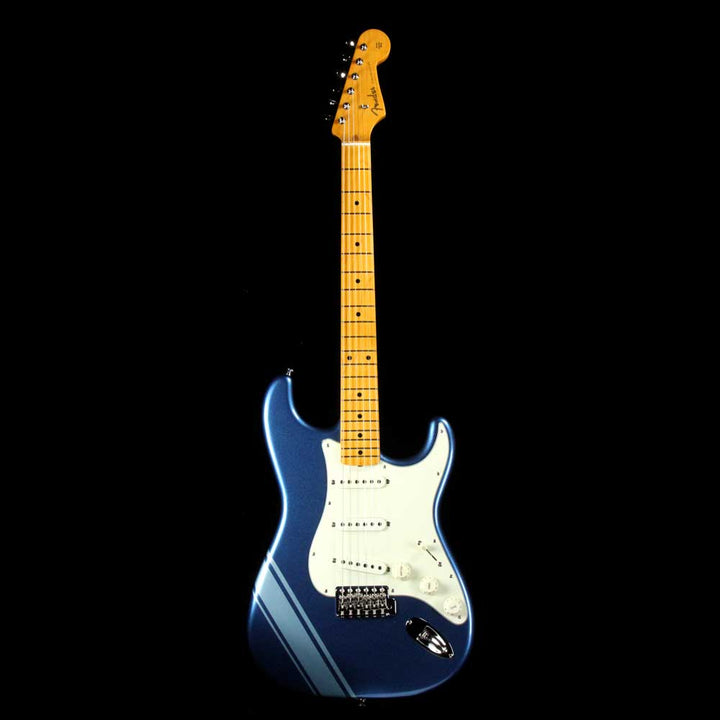 Fender FSR MIJ Traditional Series ‘50s Stratocaster Lake Placid Blue with Ice Blue Metallic Stripes