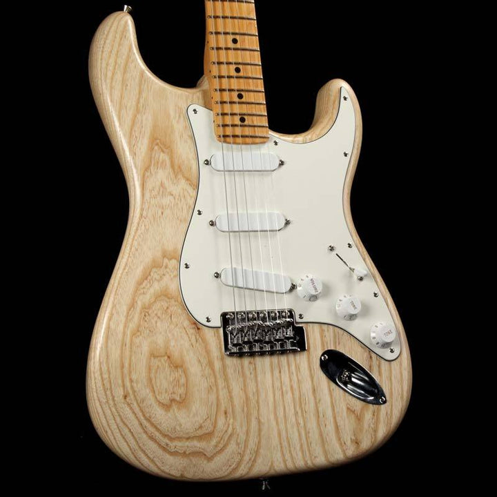 Fender Limited Edition RAW American Special Ash Stratocaster Natural 2017