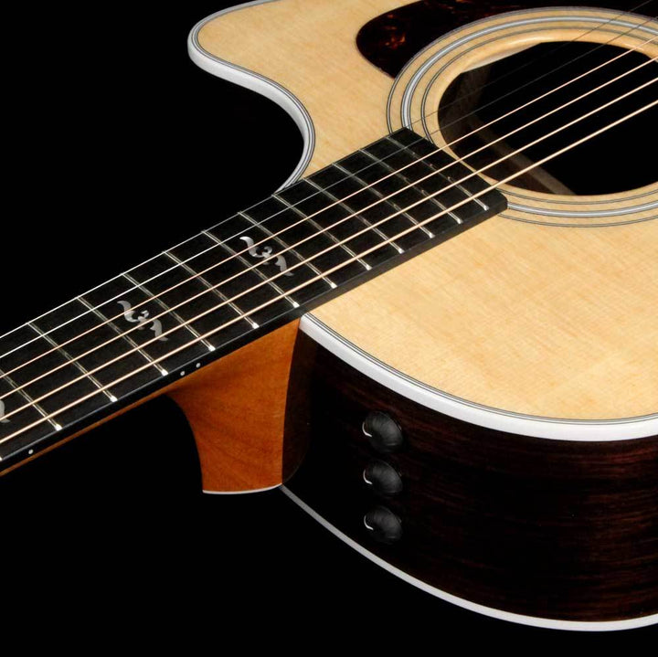 Taylor 414ce-R V-Class Grand Auditorium Acoustic-Electric Natural