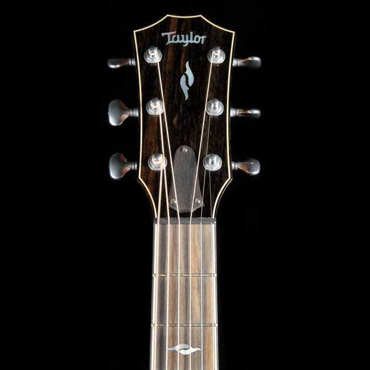 Taylor 814ce DLX Grand Auditorium Natural