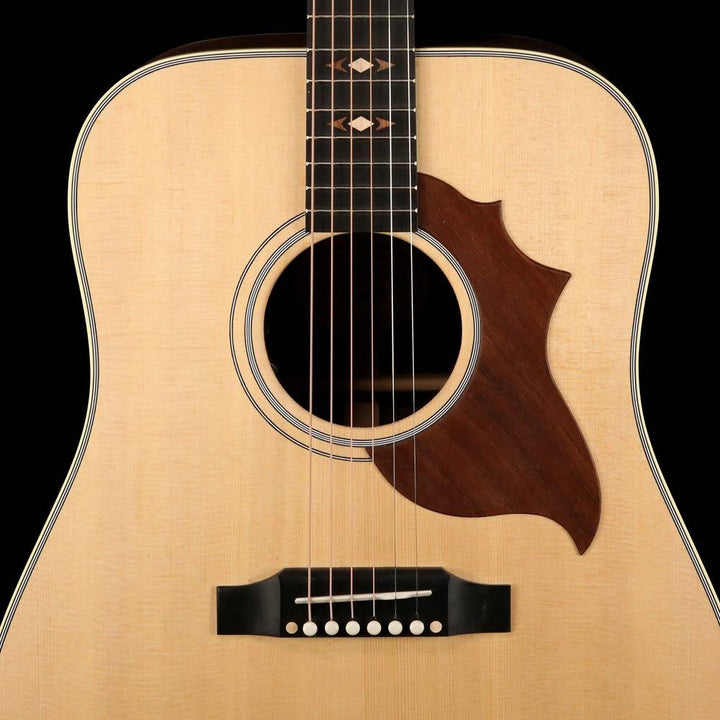 Gibson Hummingbird Sustainable Series Antique Natural