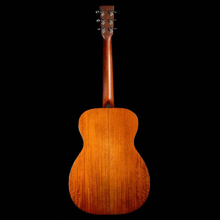 Martin 00-18V Acoustic Natural 2015