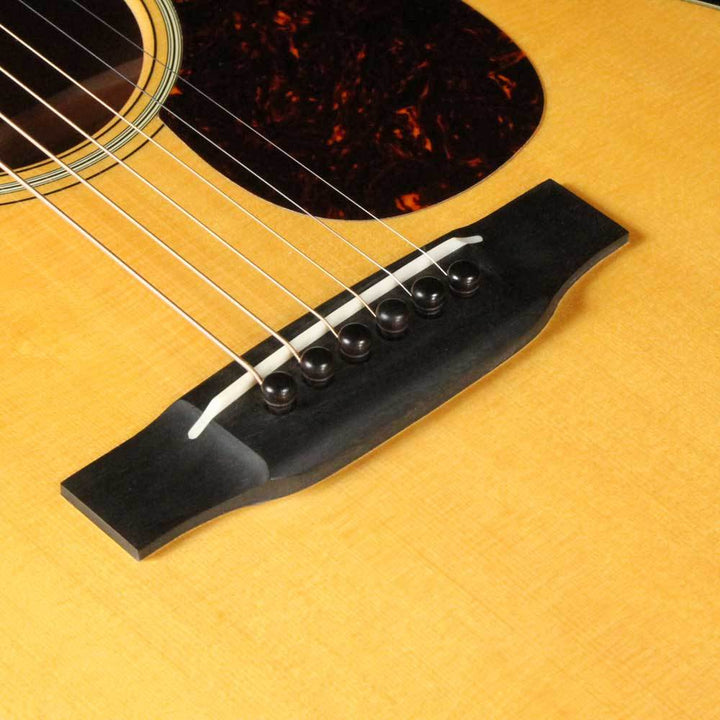 Martin 00-18V Acoustic Natural 2015