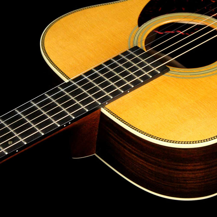 Martin OM-28 Acoustic-Electric Natural 2015