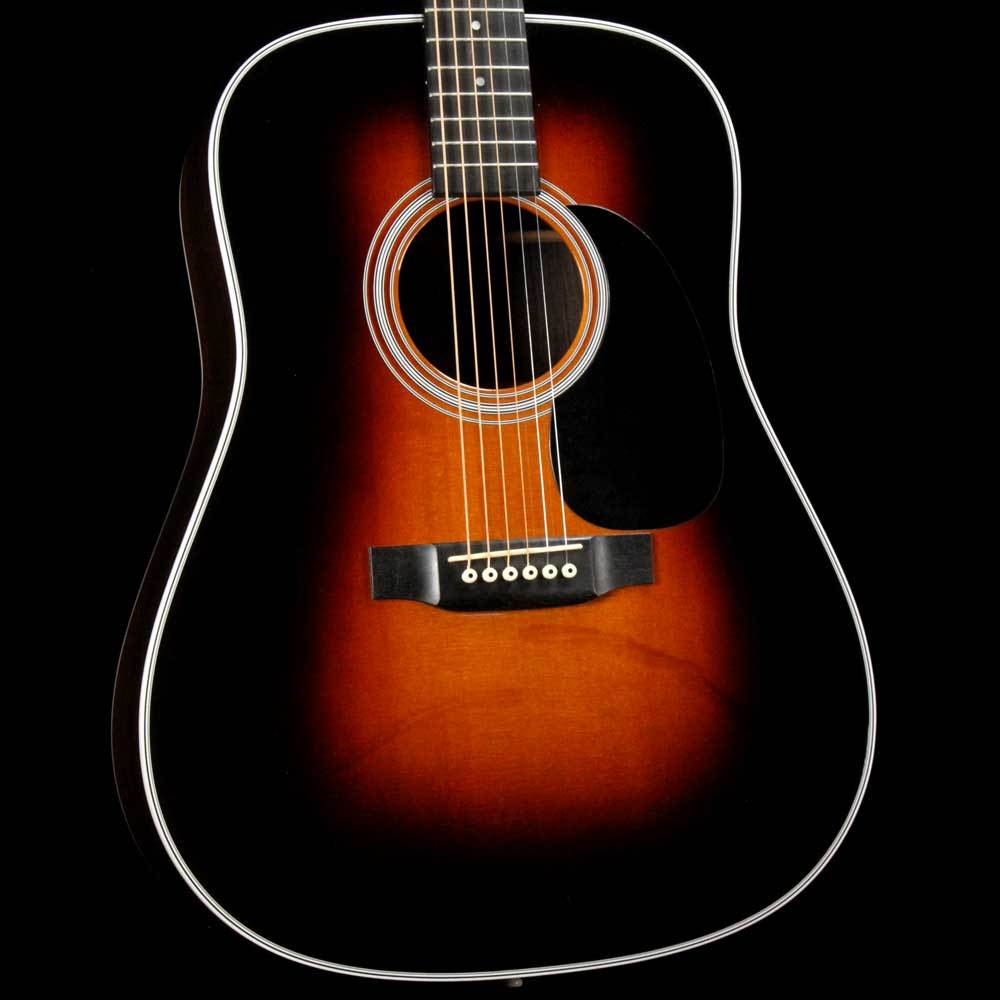 Martin D-28 Dreadnought 175th Anniversary Acoustic Sunburst 2008 