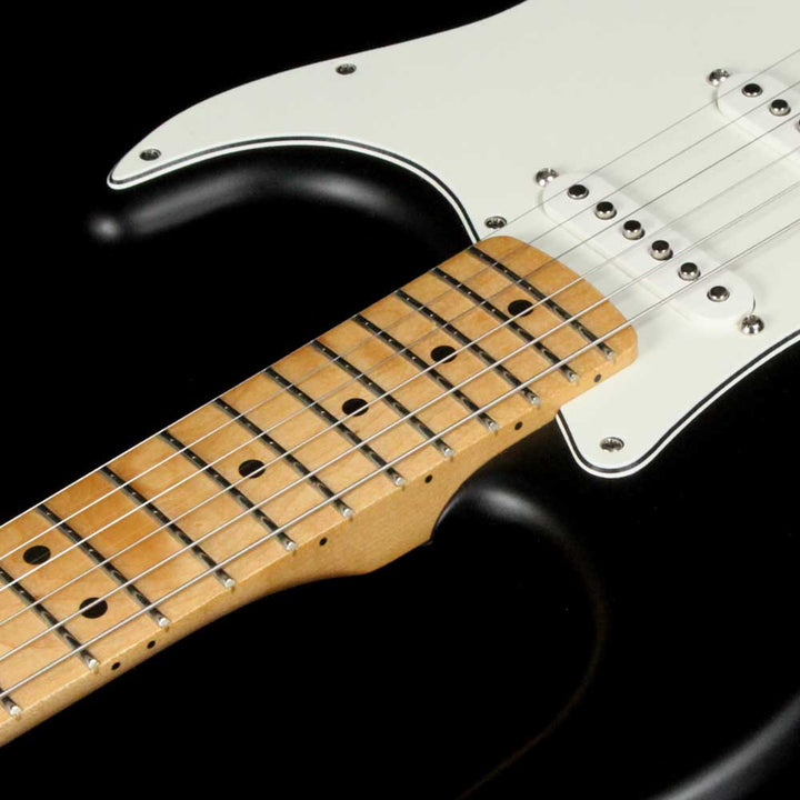 Fender Standard Stratocaster Satin Black