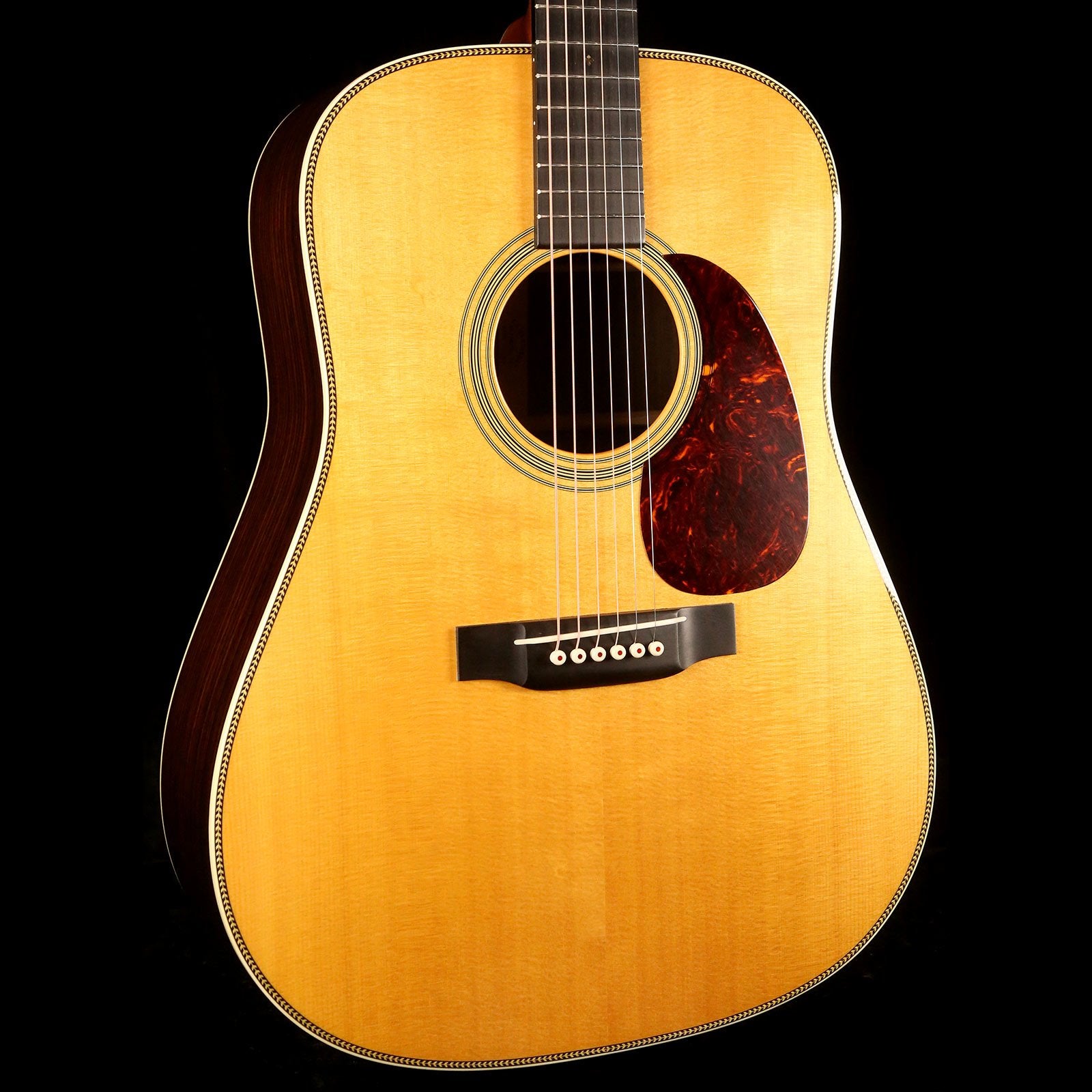 Martin HD-28V Dreadnought Acoustic Natural 2015 | The Music Zoo