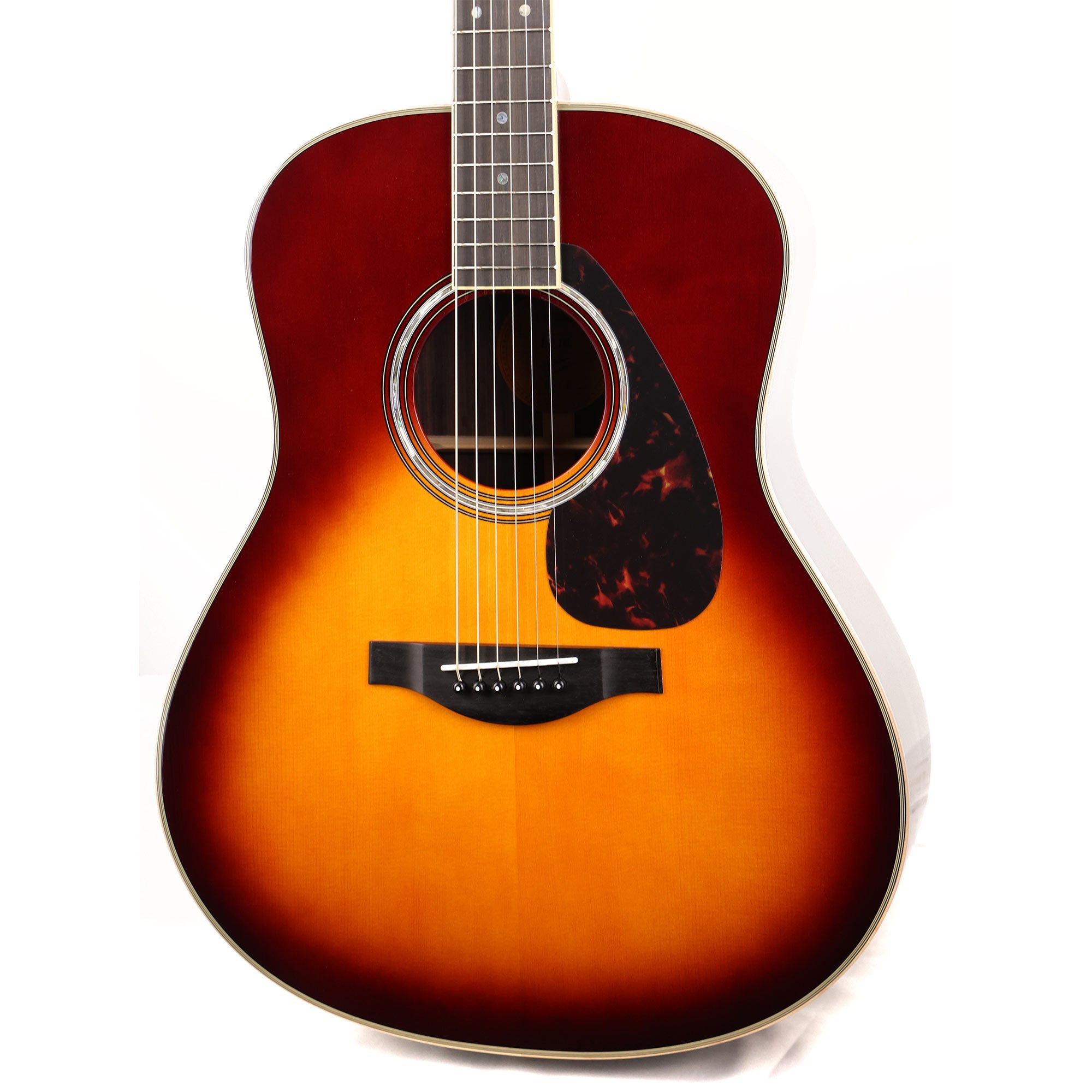 Yamaha LL16B ARE Original Jumbo Acoustic-Electric Guitar Brown